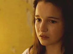 Puta masturbándose