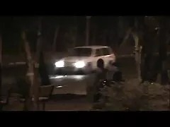 Semen en la boca para una nena nerd tetona después de una mamada caliente