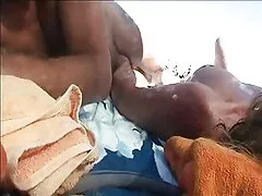 Bondage del pene en el Mancave y afuera usando pesas colgantes