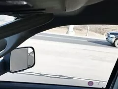 La esposa jugando con su culo le encanta cuando le lamo los muslos poco pero agujero