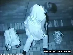 Chica chupando polla india