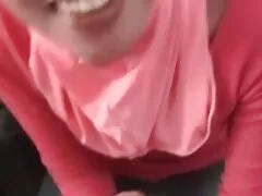 BJ con los ojos vendados y facial haciendo que su perilla lame limpia de esperma