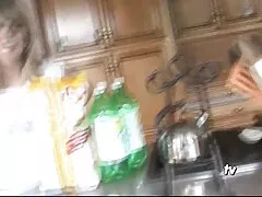 Joven sexy tatuada pareja amateur mamada pov