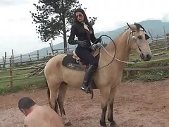 Hottie amateur intenta sexo anal con su novio