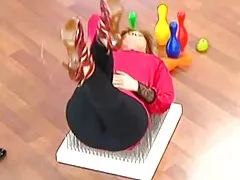 Mi esposa peludo COÑO extendiendo para usted bonito peludo arbusto