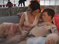 GasGas se masturba la polla